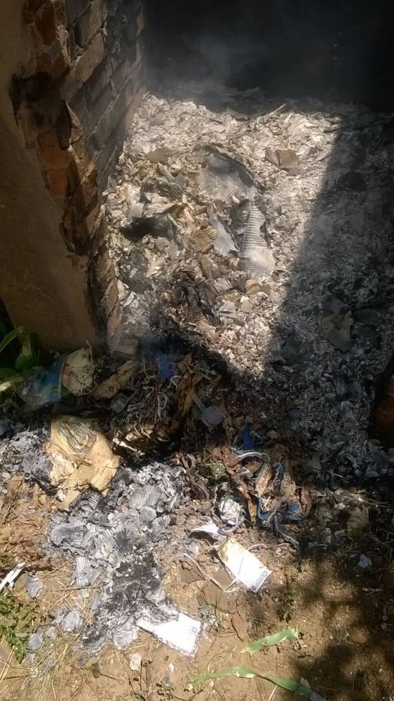 Moradores reclamam da queima de lixo de uma empresa em Boa Vista do Buricá - foto 4