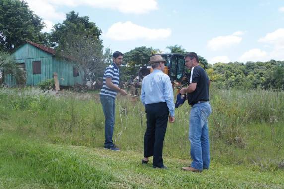 Igreja Evangélica de Confissão Luterana no Brasil, IECLB inicia obras de sua igreja em
São José do Inhacorá - foto 3