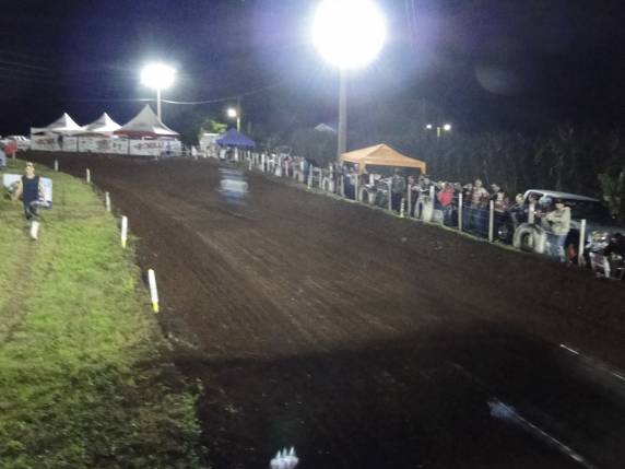 Santo Cristo realiza a 2ª Edição do Velocross e Motocross Noturno - foto 2