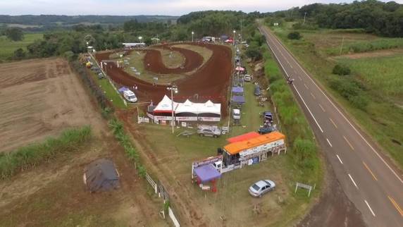 Santo Cristo realiza a 2ª Edição do Velocross e Motocross Noturno - foto 4