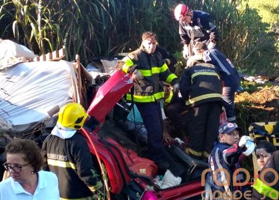 Colisão frontal deixa caminhoneiros feridos na BR
285, em Coronel Barros; Veja vídeo - foto 8