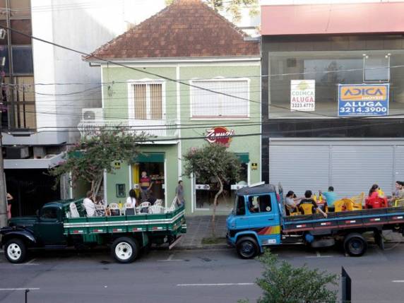 Iniciativa 

partiu dos clientes do restaurante Zanuzi na última sexta-feira (3)