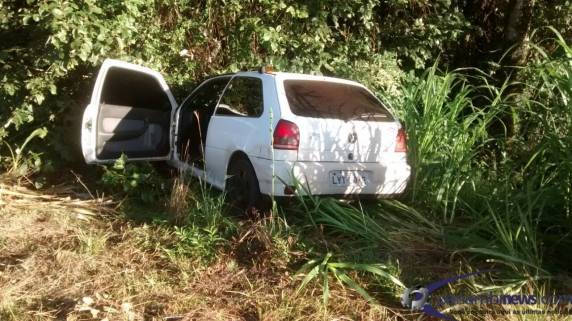 Brigada Militar
localiza Gol branco que pode ter sido usado em assalto em Panambi - foto 3