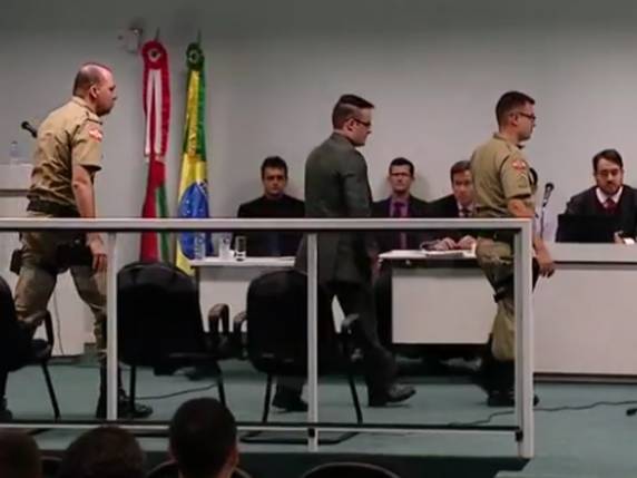 Condenado 

por matar surfista Ricardinho está preso em batalhão da PM
