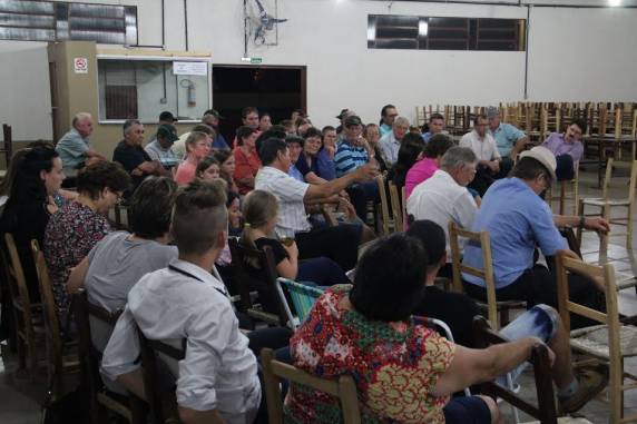 Comunidade de Progresso recebe a primeira reunião no interior de Três de Maio - foto 5