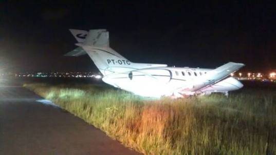 Jatinho do senador 

solicitou prioridade ao Aeroporto de Cumbica, em Guarulhos
