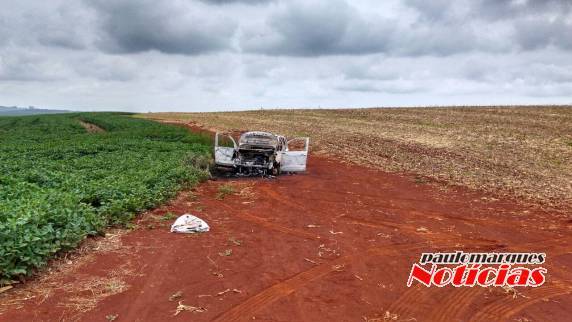 Brigada Militar localiza veículo roubado incendiado em Catuípe - foto 3