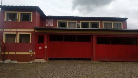 Sem horas extras, quartel conta apenas com um servidor, em dias alternados, que atende apenas chamadas telefônicas