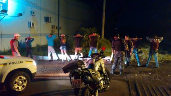 BM realiza
nova operação especial em Ijuí e enquadra duas pessoas por tentativa de homicídio - foto 9