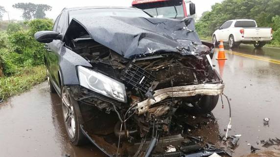 Colisão entre automóveis provoca uma morte na BR-282 em Xaxim - foto 4