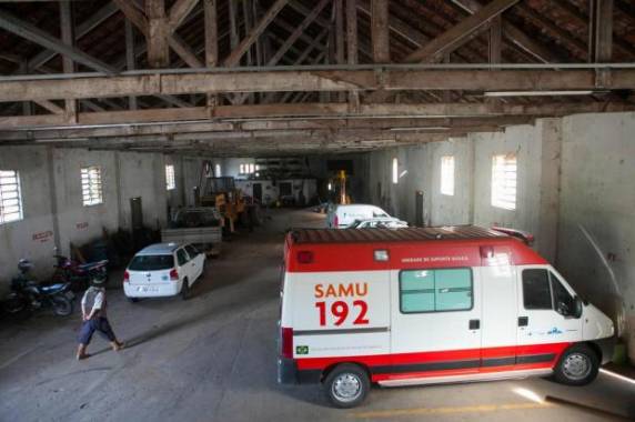 Veículos seguem nas garagens por falhas 

administrativas do Planalto ou defeitos mecânicos em 49 das 61 cidades contempladas