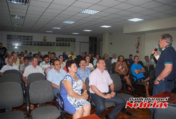 Audiência Pública debateu as consequências da PEC 287, em Três de
Maio - foto 2