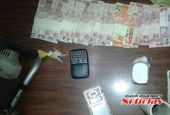 Polícia Civil prende homem acusado por tráfico de drogas,
em Três de Maio - foto 3
