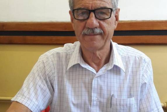 Cinco pessoas ficaram 

feridas na colisão, que envolveu dois veículos