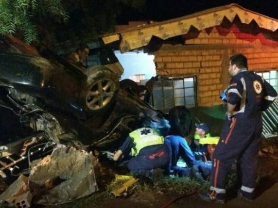 Acidente aconteceu na avenida Leopoldo Sander