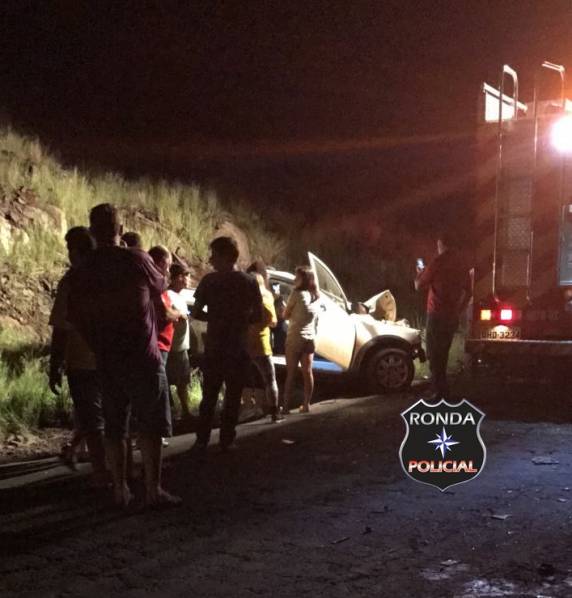 Homem morre em grave acidente de trânsito depois de matar a própria esposa a facadas - foto 4