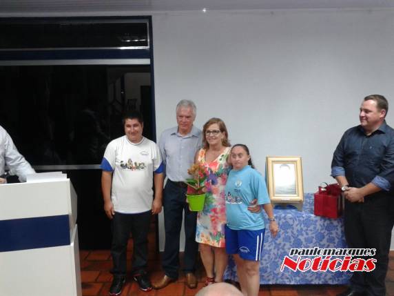 Tomou posse oficialmente o novo presidente da APAE de Três de Maio - foto 5
