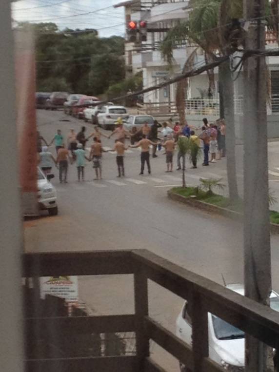 Quadrilha assalta duas agências bancárias em Fontoura Xavier, RS - foto 2