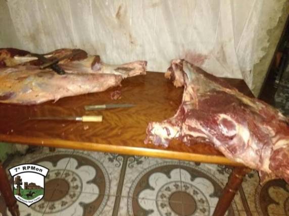 Brigada Militar de Santo Ângelo prende três pessoas por abigeato - foto 3