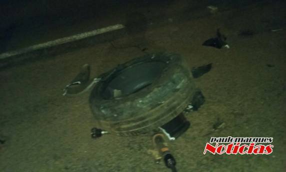 Veículos colidem frontalmente e uma pessoa fica ferida na BR 468 em Três Passos - foto 4