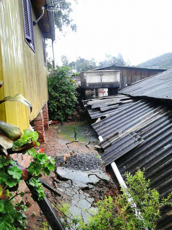 Temporal deixa mortos, desaparecidos e feridos em São Francisco de 

Paula - foto 3