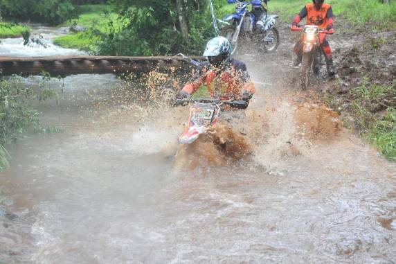 7º Trilhão de motos dos TrilheirosAssulera - foto 3