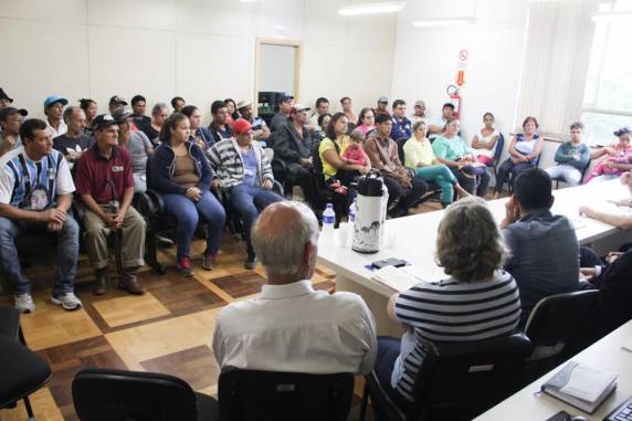 Objetivo da audiência com os moradores das áreas irregulares foi de explicar as medidas 

legais que estão em tramitação