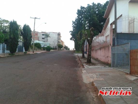 Pode haver chuva fraca e bem isolada em alguns pontos à tarde