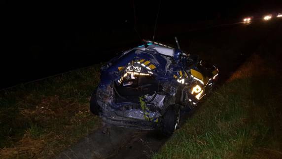 Condutor alcoolizado bate na BR-101 em viaturas da PRF e dos bombeiros - foto 5