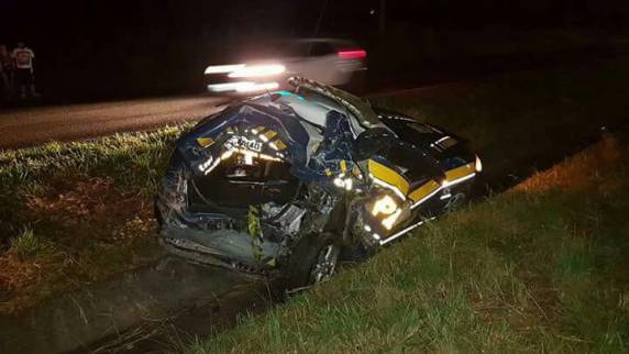 Condutor alcoolizado bate na BR-101 em viaturas da PRF e dos bombeiros - foto 6