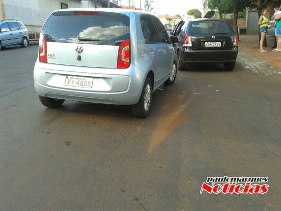 Colisão com danos materiais no Centro de Três de Maio - foto 6