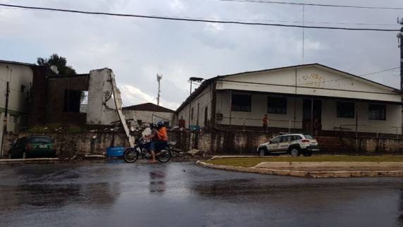 Temporal atinge Ametista do Sul e causa estragos na tarde desta sexta feira - foto 2