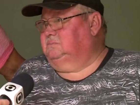 Mãe chegou a entrar na casa, mas sofreu queimaduras e foi para o 

hospital