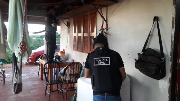 Entre os suspeitos estão 

indígenas que fariam parte de uma quadrilha