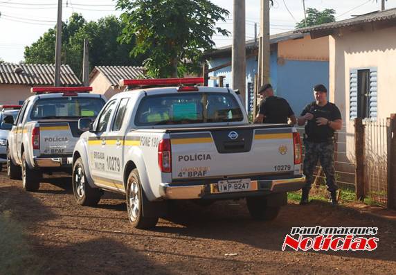 Operação especial do POE e Setor de Inteligência/BM apreende menores e crack em
Três de Maio - foto 8