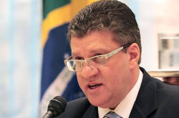 Parlamentar gaúcho é acusado de pagar propina a ex-diretor da Petrobras 

para beneficiar empresa