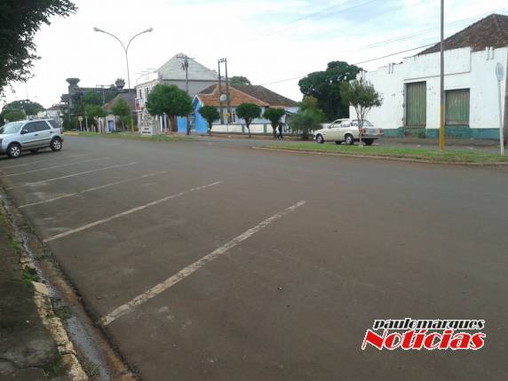 Chove na Metade Oeste