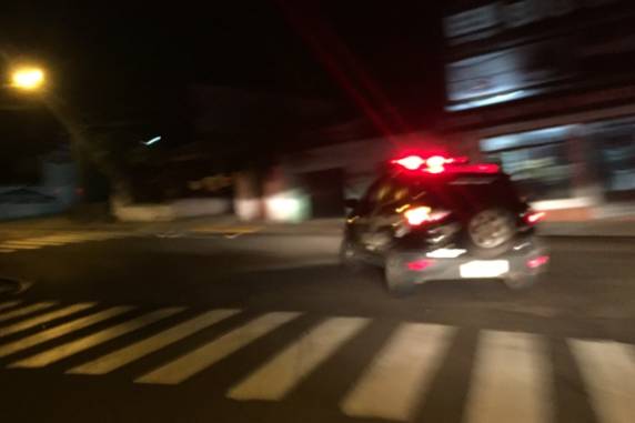 Geni Sins, de 54 anos, foi localizada no 

início da madrugada desta sexta-feira no Bairro Santa Vitória; ela já está no Presídio Regional