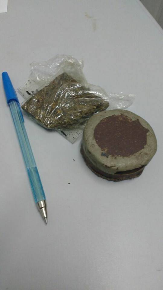 No Dia do Policial cinco presos com drogas na área do
4º BPAF - foto 5