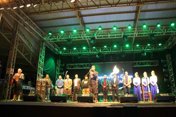 A grande final do Festival acontece neste sábado, dia 29, às 20h, na praça de shows do Parque de Exposições Germano 

Dockhorn, que oferece estrutura coberta e fechada, proporcionando conforto aos visitantes
