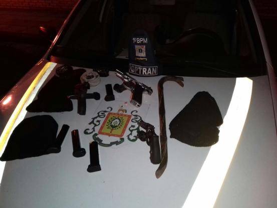 Prisões ocorreram perto do posto policial que foi 

atacado no sábado