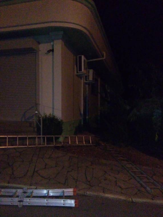 Brigada Militar frustra roubo a
banco em Santa Maria do Herval - foto 3