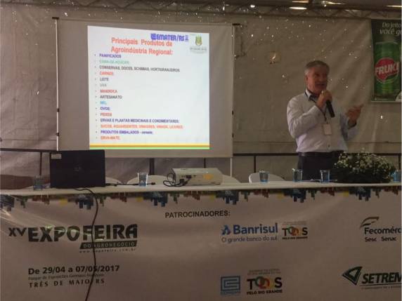Evento 

foi realizado no Parque de Exposições Germano Dockhorn e teve como palestrantes Jorge Lunardi e Antônio Palhano