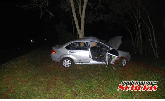Saída de pista deixa uma mulher gravemente ferida na BR 472 em Santa Rosa - foto 3