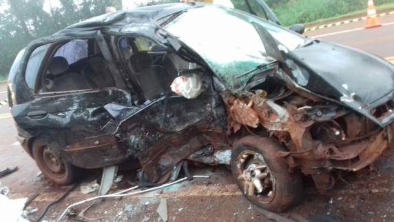 Motorista sem habilitação e 'sob influência do álcool' causa acidente com três mortos, no Paraná - foto 2