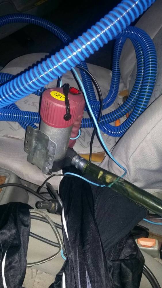 Brigada Militar prende jovem que furtava gasolina de tanque no subsolo de posto, em Santo Ângelo - foto 6