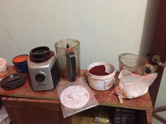 Polícia Civil descobre laboratório de
ecstasy utilizado por quadrilha em Florianópolis - foto 3