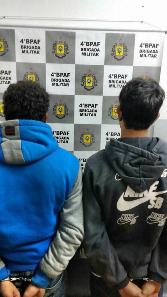 Brigada Militar
prende dois elementos por tráfico de drogas em Horizontina - foto 2