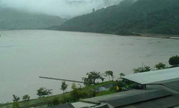 Trânsito ainda é normal na ponte que linga Nonoai-RS e Chapecó-SC - foto 4