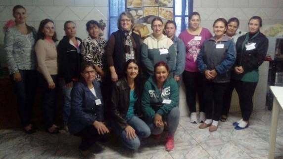 Atividade conta com 100 horas/aula e dá direito à certificado
